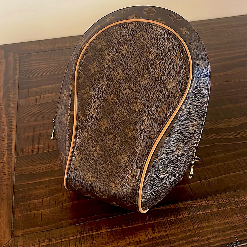 Louie Vuitton Ellipse Backpack - RARE
